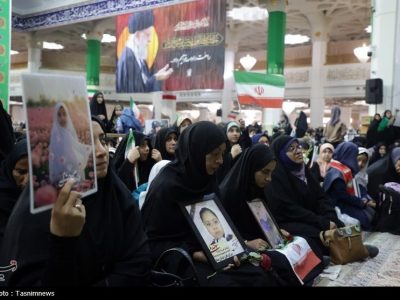 ۶ روایت‌ اقتدار از خانواده شهدای مدرسه شجره طیبه میناب+ عکس