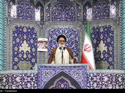 امام جمعه قم: افق روشن منطقه خلیج‌فارس بدون آمریکا ترسیم شده است
