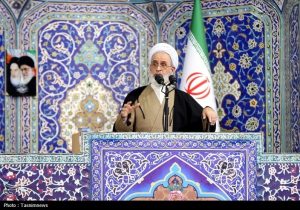 امام جمعه قم: ۱۴ خطای محاسباتی سبب شکست‌ آمریکا مقابل ایران شد