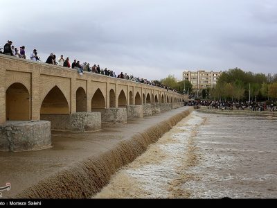 بازگشت آب به زاینده‌رود؛ اصفهان مهیای رونق دوباره گردشگری