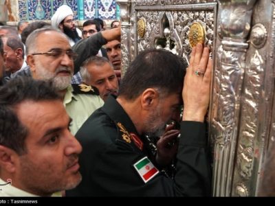 تشرف سردار رادان به زیارت حرم حضرت معصومه(س)+ عکس