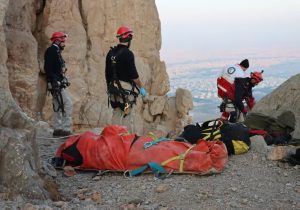 جزئیات هولناک از سقوط مرگبار خانواده گردشگر در ارتفاعات کوهرنگ