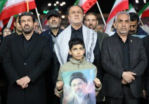 حاجی‌بابایی: آمریکا جز زبان ایستادگی چیزی نمی‌فهمد+فیلم