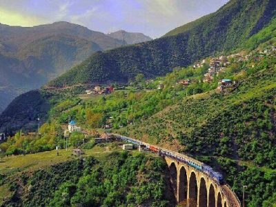 طبیعت گردی ریلی در گیلان کلید خورد