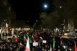 موج ۶۵ حماسه خیابان در شهرکرد/ پاسخ مردم به یاوه‌گویی‌های ترامپ + فیلم