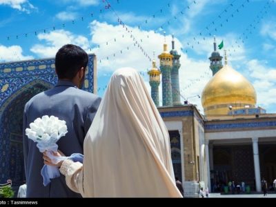 میزبانی اتاق عقد حرم بانوی کرامت از ۹۰ زوج جوان در روز ازدواج + تصاویر