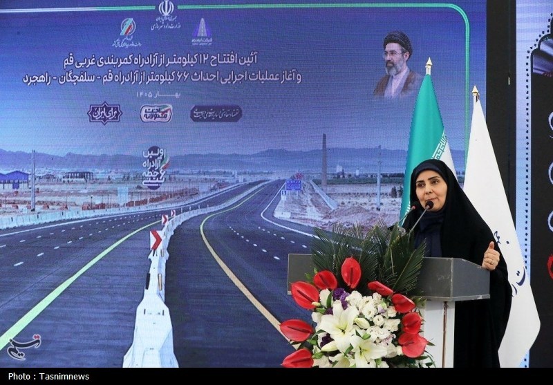 وزیر راه: مهندسان پای‌کار ایران ایستاده‌اند/پروژه‌ها روی زمین نمی‌ماند