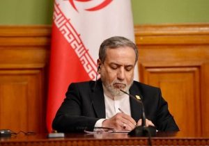 عراقچی خطاب به میشل عون: لبنان را از دست دشمن واقعی خود نجات دهید