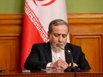 عراقچی خطاب به میشل عون: لبنان را از دست دشمن واقعی خود نجات دهید
