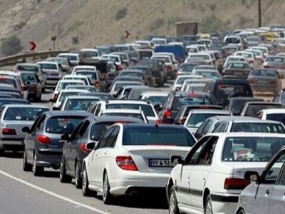 ترافیک سنگین در چالوس، هراز و آزادراه قزوین ــ کرج| باران و مه‌ در محورهای شمالی