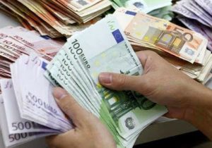 مهلت رفع تعهد ارزی سال ۱۴۰۴ تا پایان آذر ۱۴۰۵ تمدید شد