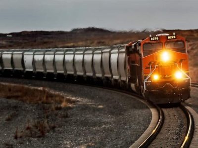 همکاری‌های لجستیکی و فعال‌سازی کریدور شمال ــ جنوب تقویت می‌شود