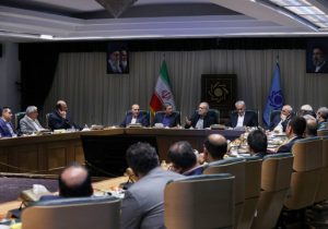 استفاده از ظرفیت نخبگان برای خنثیسازی تحریمها/ مهار تورم در اولویت