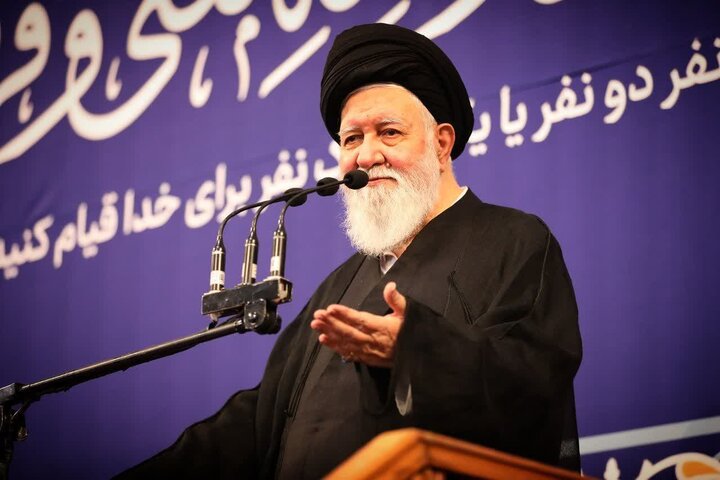 امام جمعه مشهد: اقتصاد و معیشت مردم را جدی بگیرید امام جمعه مشهد: اقتصاد و معیشت مردم را جدی بگیرید