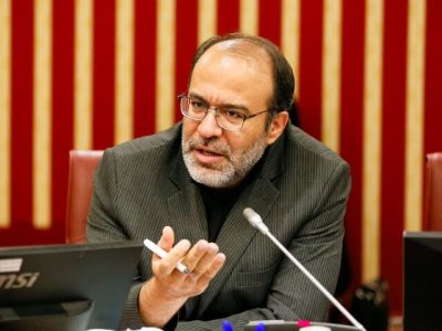 انتقال سهمیه بنزین از کارت سوخت به کارت بانکی کم هزینهتر است