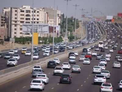 تردد بیش از ۱۹ میلیون خودرو از محورهای مواصلاتی استان البرز در مرداد ماه امسال