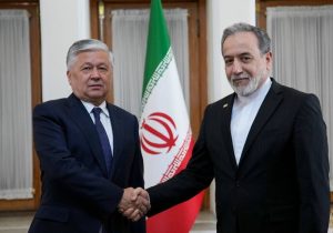 دیدار معاون وزیر امور خارجه ازبکستان با عراقچی