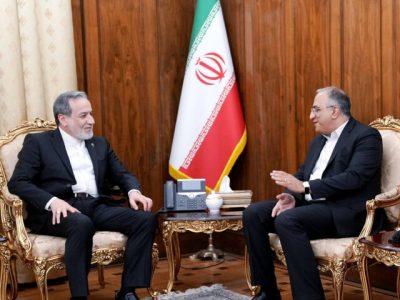 دیدار نماینده مسیحیان ارامنه شمال کشور با وزیر امور خارجه