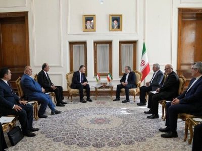 دیدار هیئت تاجیکستانی با عراقچی