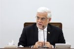 عارف: شوراهای عالی نباید در امور اجرایی دانشگاه‌ها دخالت کنند
