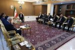 عارف پیشنهاد تشکیل اتحادیه کشورها و مناطق فارسیزبان را مطرح کرد