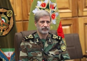 فرمانده کل ارتش انتصاب محسن رضایی را تبریک گفت
