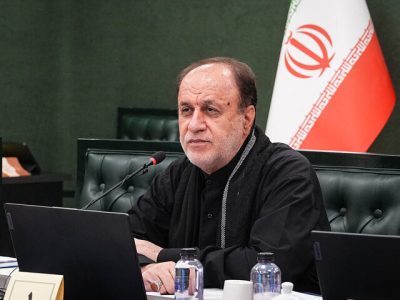 نباید درباره بنزین گامی برداشته شود که وضعیت جامعه را بر هم بزند