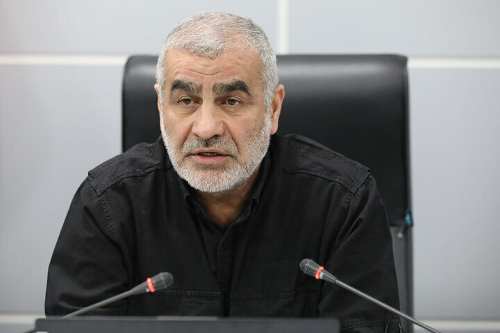 نیکزاد: تنگه هرمز نماد اقتدار ملت ایران است نیکزاد: تنگه هرمز نماد اقتدار ملت ایران است