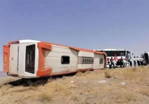 واژگونی اتوبوس در محور سبزوار- نیشابور با ۵۱ مصدوم