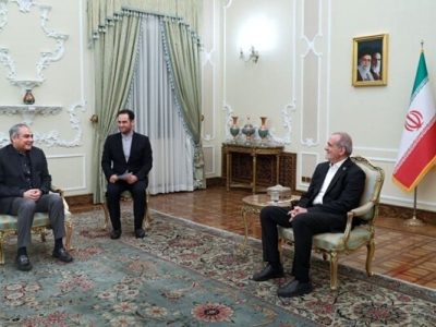 پزشکیان: بر تعمیق روابط با پاکستان در همه زمینهها تأکید داریم