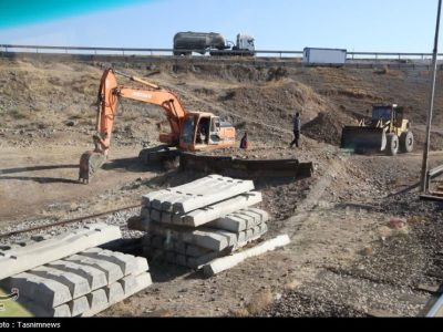 اتمام ریل‌گذاری  راه‌آهن چابهار ـ زاهدان/ ۳۰۲ پل و تقاطع اجرا شد