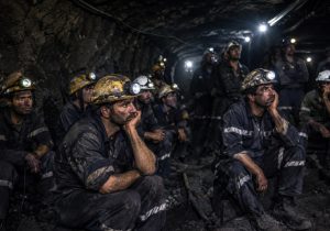 اجماع سهجانبه در شورایعالی کار بر سر ترمیم مزد کارگران