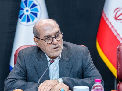 انتقاد از تعدد قانون‌ برای مسائل اقتصادی کشور؛ دولت فرماندهی اقتصادی مؤثر ندارد