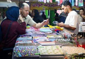 ببینید| بازار داغ لوازم‌التحریر/ دفتر ۳۵ هزاری به ۱۸۰  هزار تومان رسید