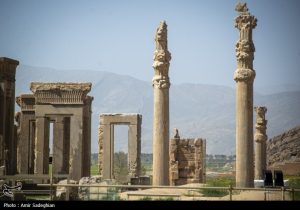 تکذیب الحاق حریم تخت‌جمشید به شهر/ مصوبه‌ای در کار نیست