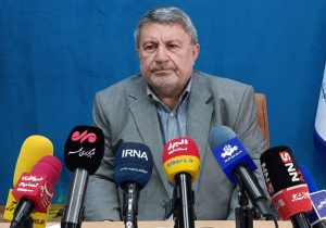 حضرتی: عبور از بحران‌ها با وجود رهبری ممکن شد
