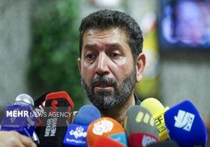 سردار حسن‌زاده: تجمعات شبانه تا مایوس‌شدن دشمن ادامه دارد