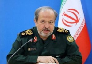 سرپرست وزارت دفاع: توان هدف قرار دادن ناوهای آمریکایی را داریم