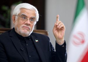 عارف: خدمت‌  به زائران راهبرد اصلی کارگروه ملی زیارت است