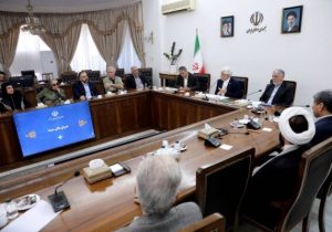 عارف: سینماگران عظمت ملت ایران را به تصویر بکشند