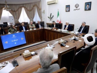 عارف: سینماگران عظمت ملت ایران را به تصویر بکشند