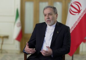 عراقچی: توافق ایران و عمان به معنای بازگشایی تنگه هرمز نیست