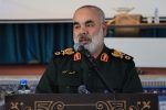 فرمانده نیروی زمینی سپاه: جنگ ترکیبی دشمن علیه ایران تمام‌عیار است