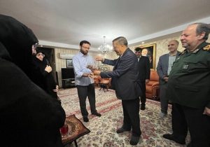 قائم‌پناه: صبوری، کم‌گویی و پرکاری از ویژگی‌های بارز شهید نصیزاده بود