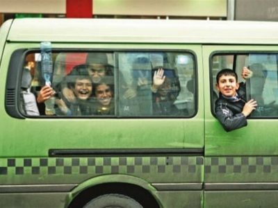 هزینه رفتوآمد دانشآموزان سر به فلک کشید/مهرماه با گرانی سرویس مدارس