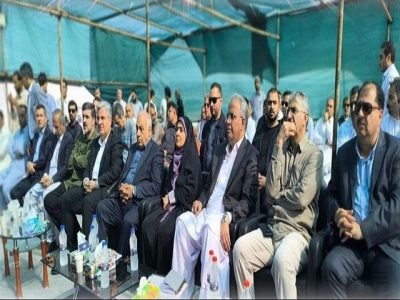 وزیر راه ۲۸۱ کیلومتر بزرگراه و راه اصلی را در سیستان و بلوچستان افتتاح کرد