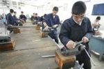 وقتی مدرک جای مهارت را می‌گیرد، بیکاری ماندگار می‌شود