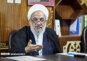 کشورهای منطقه مستقل باشند؛ در سختی دوستانمان را می شناسیم