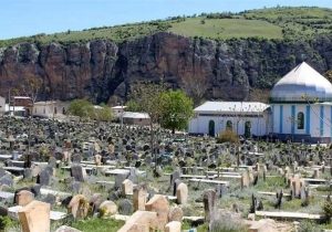 گزارش تسنیم از تاریخ زیر خاک ایران/چرا گردشگران باید به قبرستان بروند؟