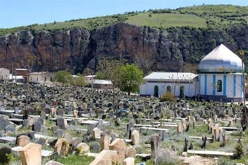 گزارش تسنیم از تاریخ زیر خاک ایران/چرا گردشگران باید به قبرستان بروند؟ گزارش تسنیم از تاریخ زیر خاک ایران/چرا گردشگران باید به قبرستان بروند؟